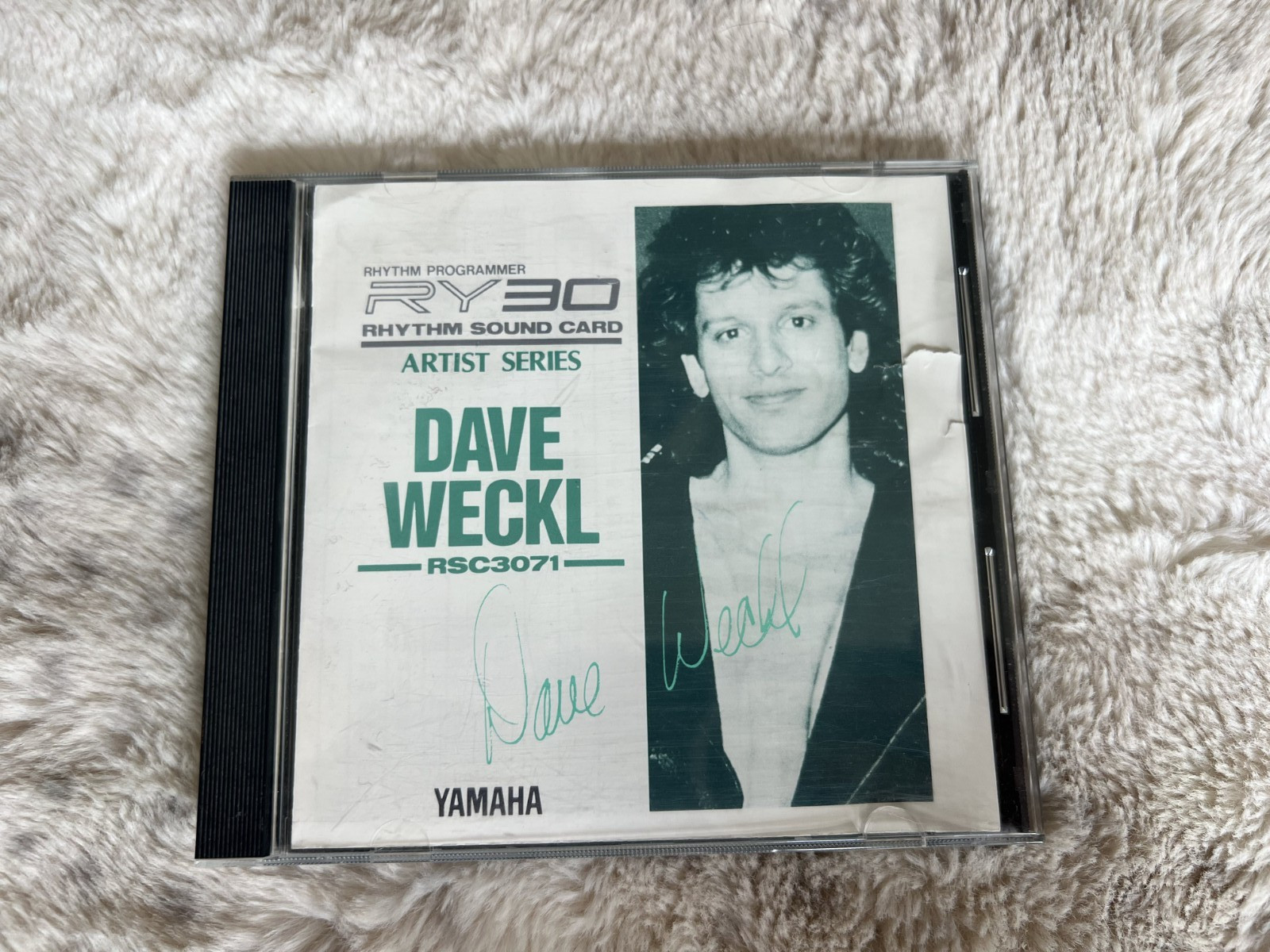 Yamaha RY30 Rhythm Sound Card (Artist Series) - Dave Weckl RSC3071