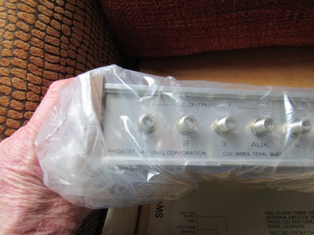 NEW-NIB-NOS vintage RHODES BRAND MODEL SW-3X3. VIDEO SWITCHER-DISTRIBUTOR. USA