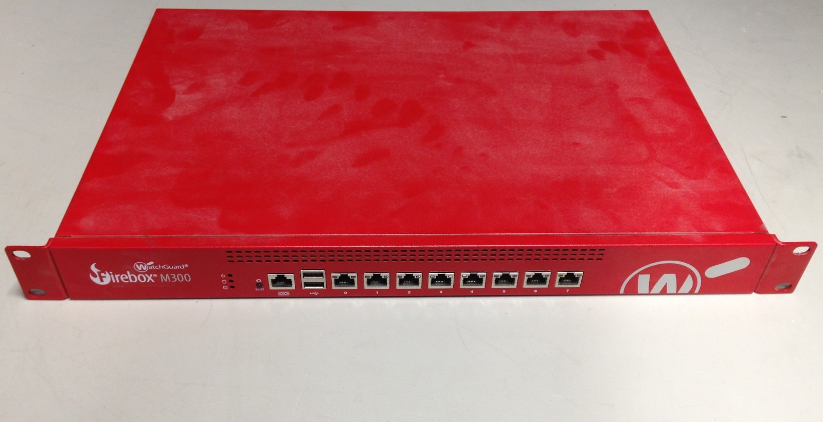 WatchGuard Firebox M300 Firewall 8-Port Network Security Appliance TESTED WORKS