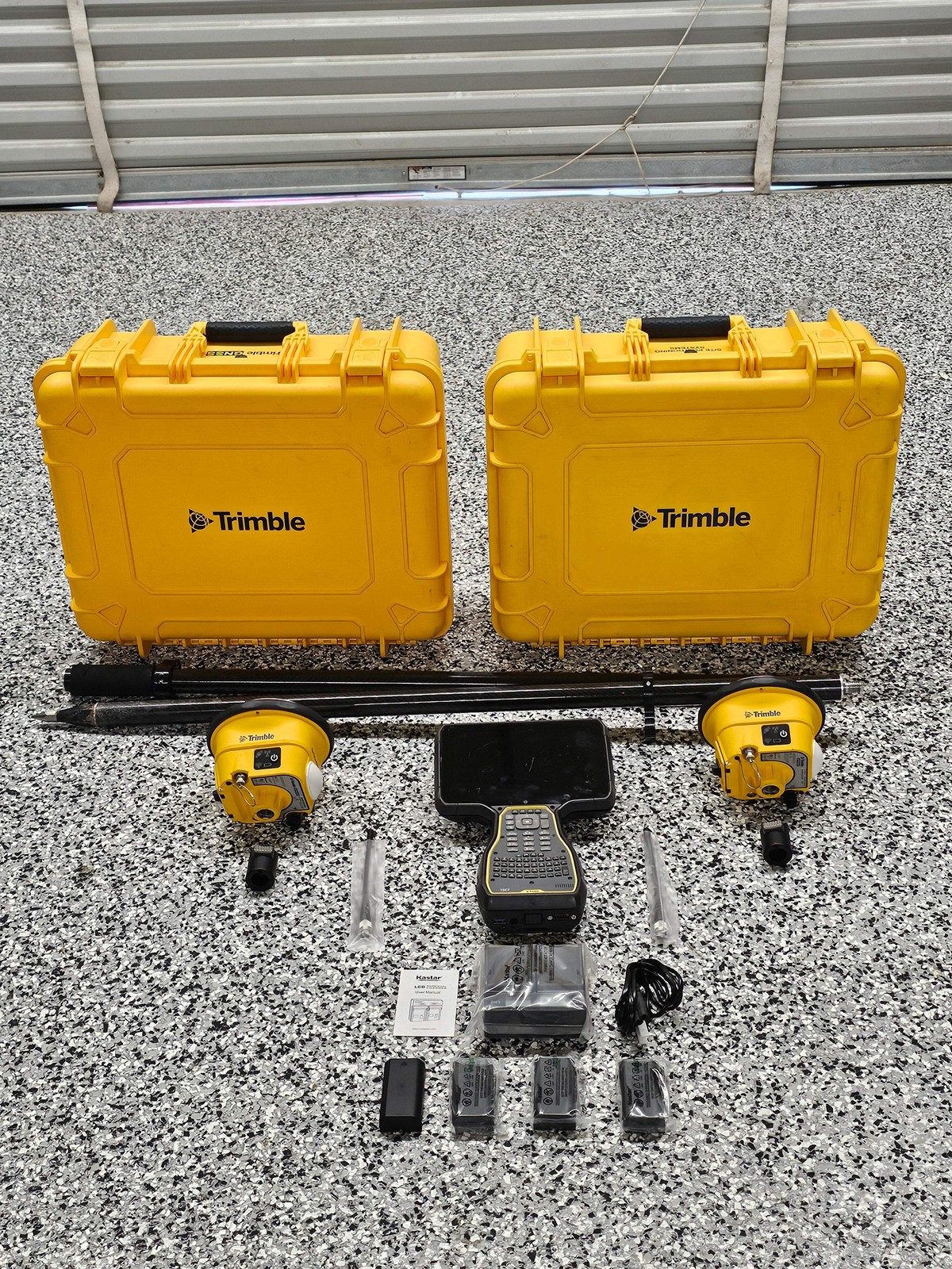Trimble SPS986 GNSS Base & Rover Kit, TSC7, UHF/900MHz, Siteworks/Access