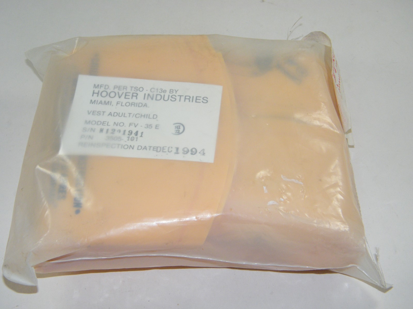 NIP: HOOVER INDUSTRIES ADULT/CHILD LIFEVEST ~ SEALED ~ 3505-101 ~ EXPIRED