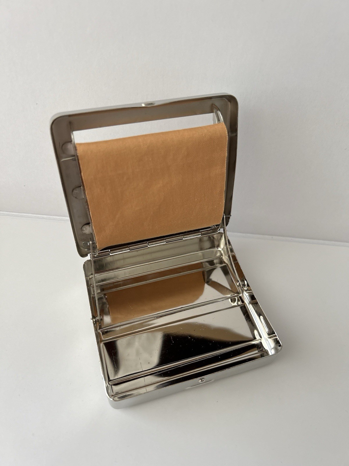 Automatic Tobacco Rolling Machine Tin Box SILVER COLOR (Chrome) NEW