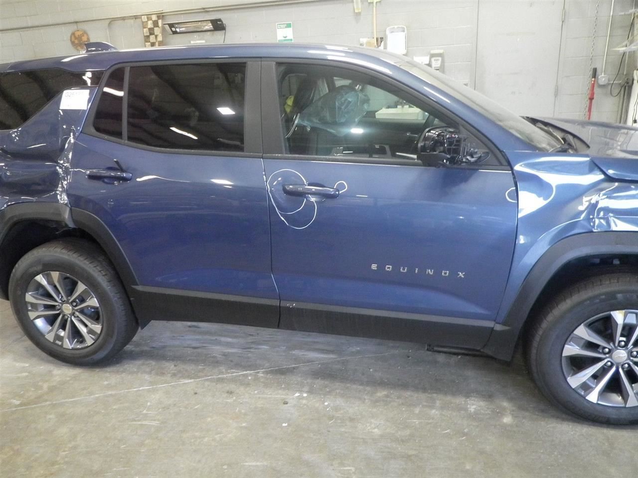 2026 Equinox Upper/Lower Air Shutter