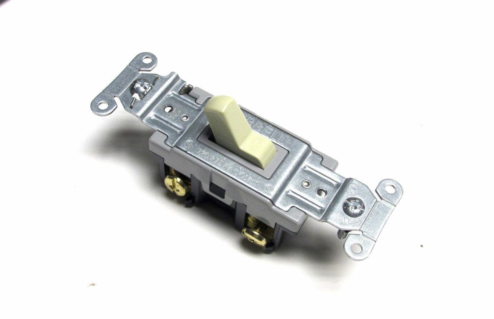 * NEW .. Hubbell Double Pole Toggle Switch Cat# CSB2201 ...  WP-810