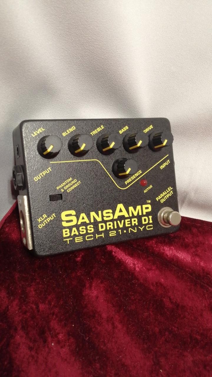Tech21 SansAmp V1 Bass Preamp Guitar Effector Used