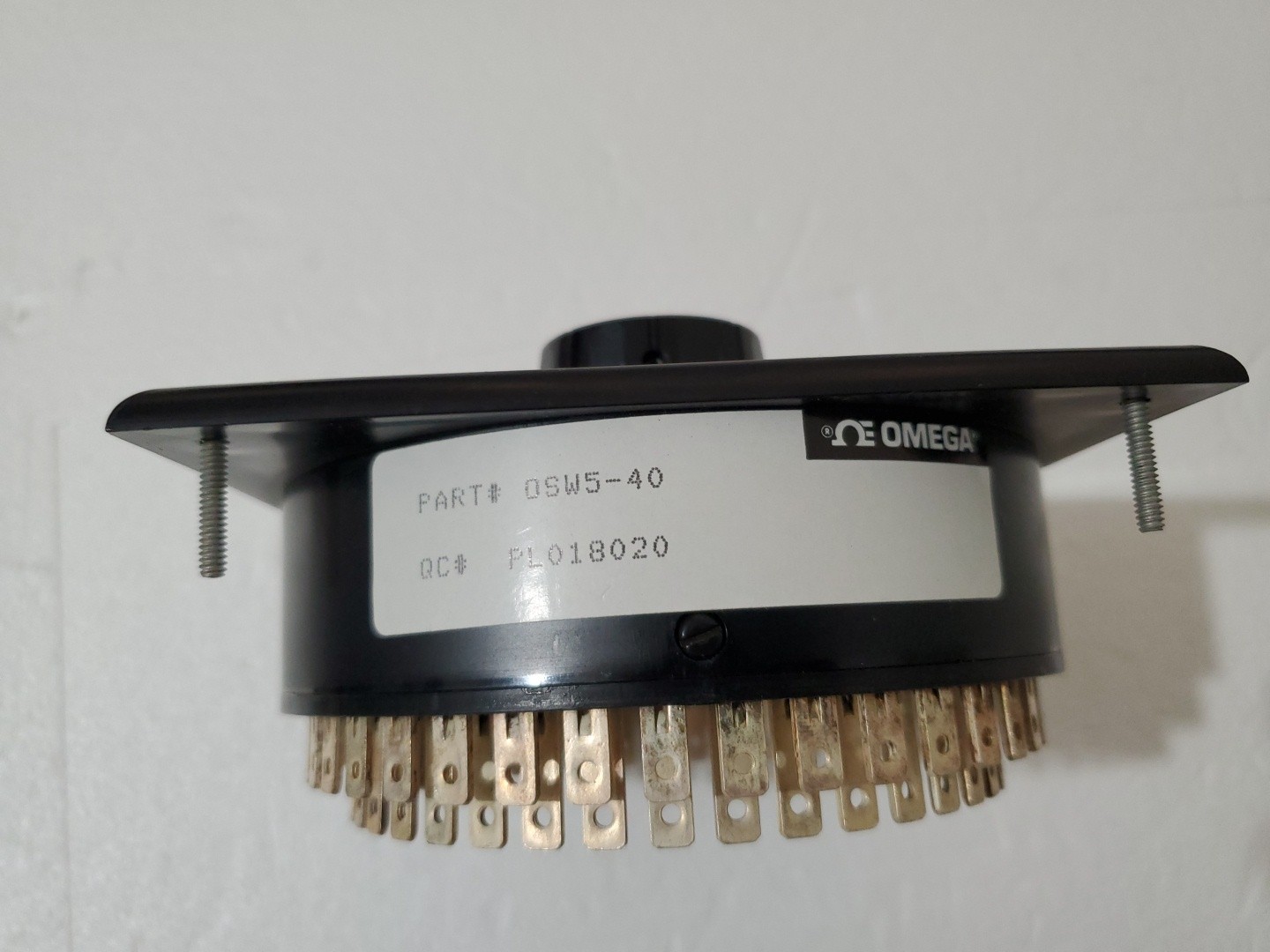 OMEGA OSW5-40 Rotary Knob Selector Switch - *READ*