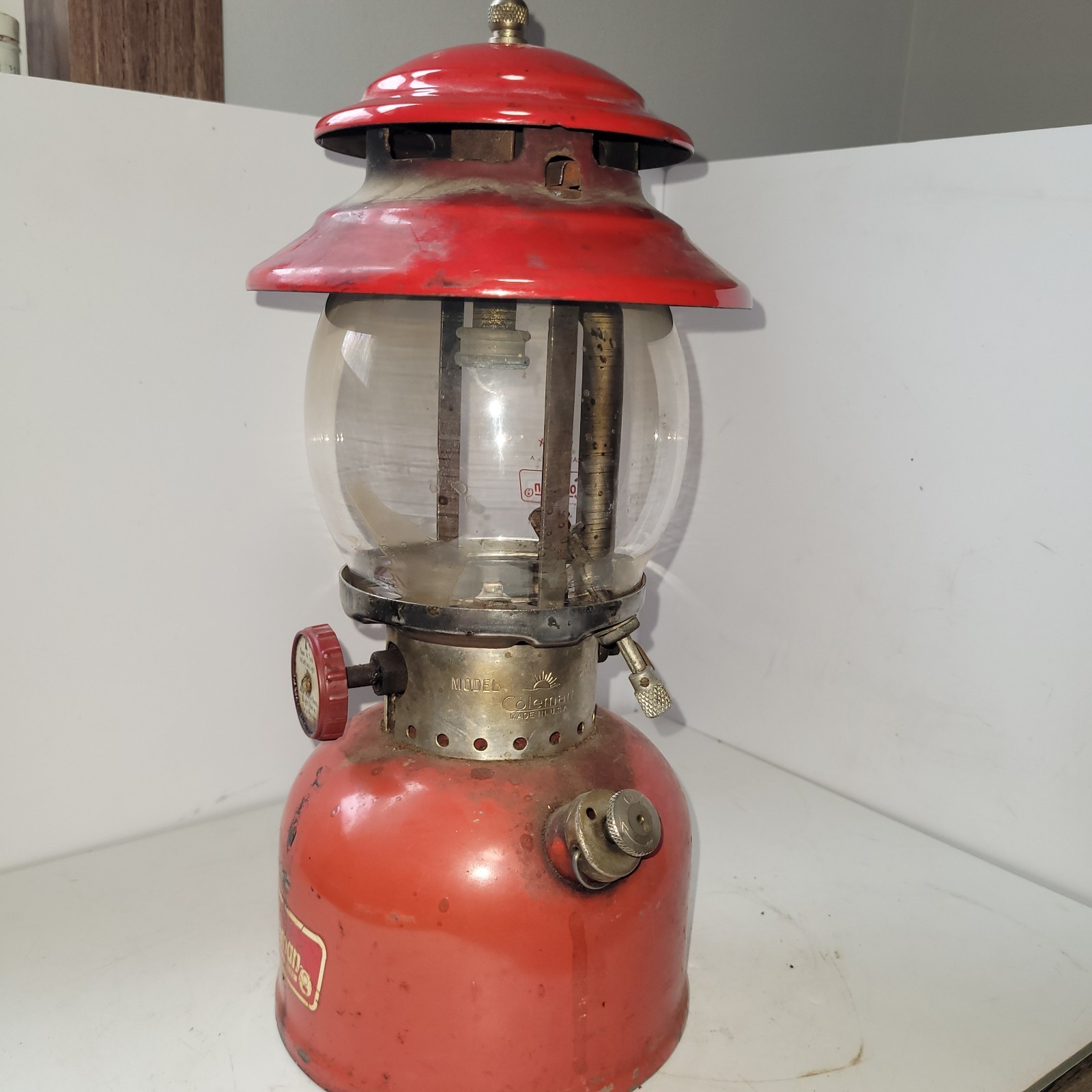 Coleman Red Lantern 200A Single Mantle For Parts Or Repair