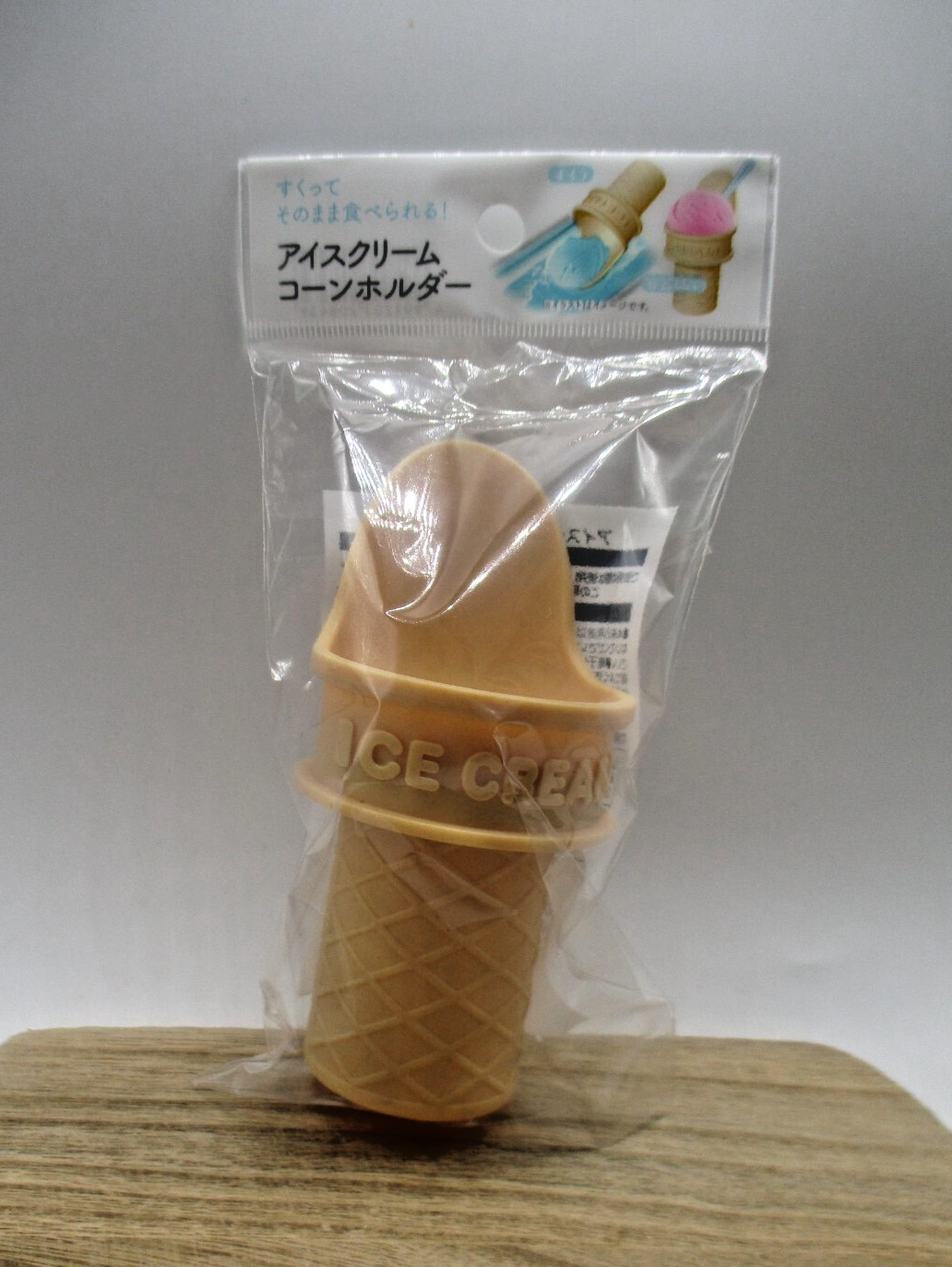 plastic Ice cream cone holder seria japan H11cm Diameter 5.5cm