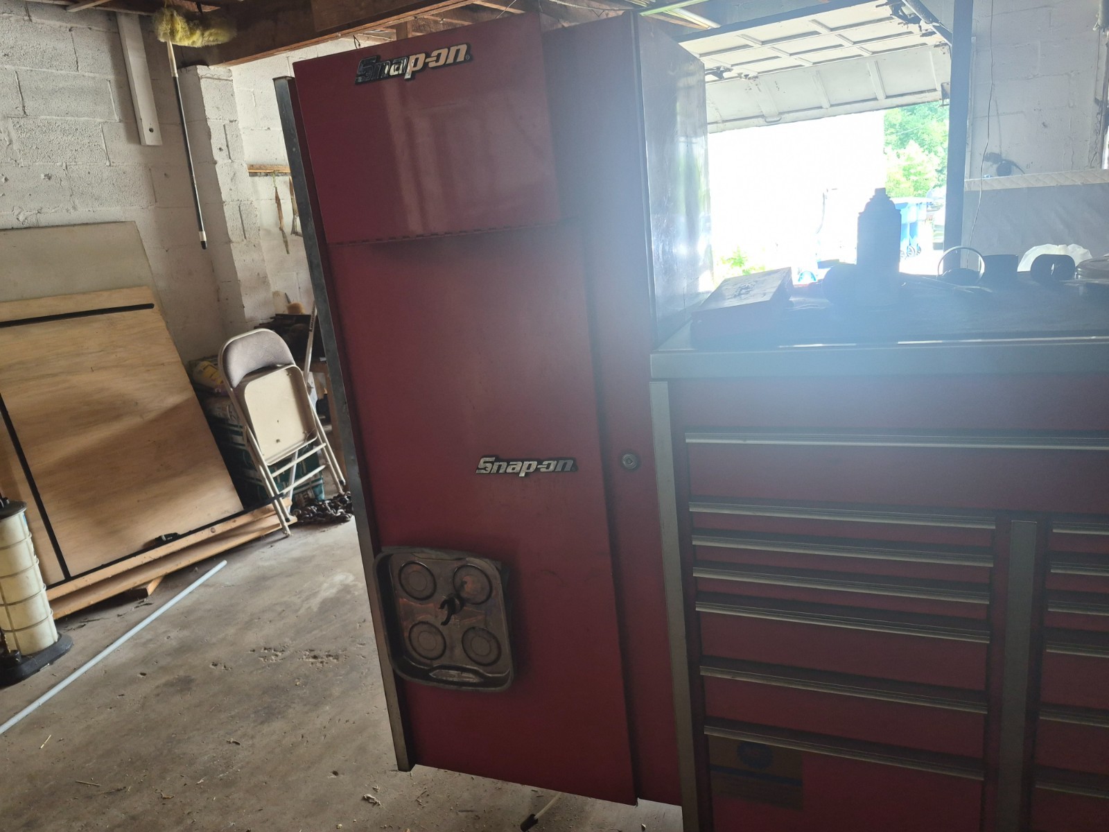 snap on big red tool box and side cabinet