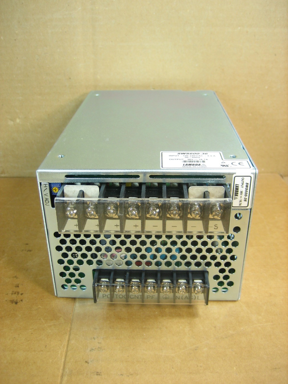 Lambda SWS600-36,  36V 16.7A, 100-240VAC 8A 50/60Hz Power Supply,  NEW