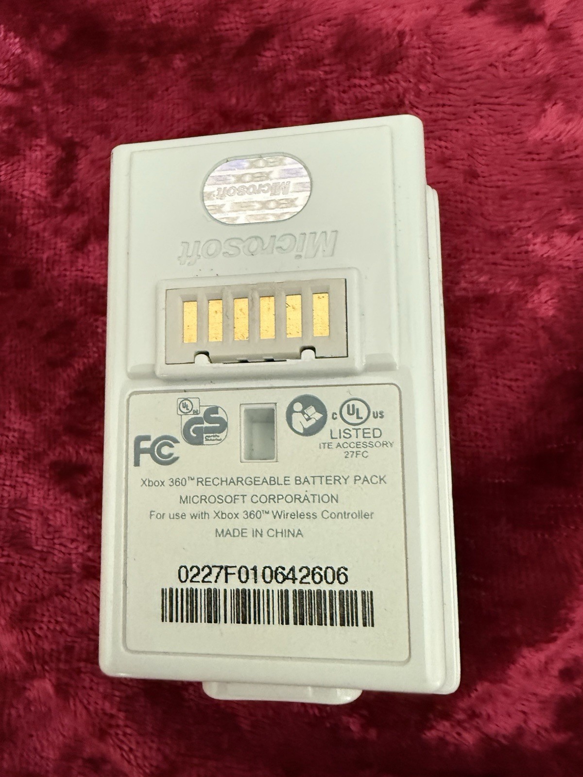 Official Microsoft Xbox 360 White Rechargeable Battery Pack Controller OEM