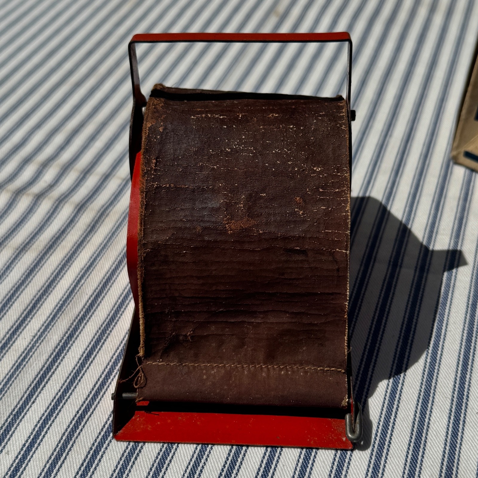 Vintage Bugler Cigarette Rolling Machine Bugler Thrift Kit With Original Box