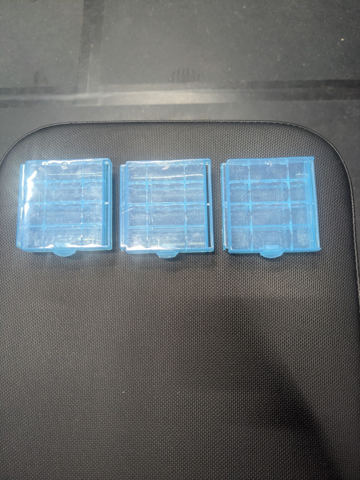 3 Pcs AA/AAA Battery Case Blue