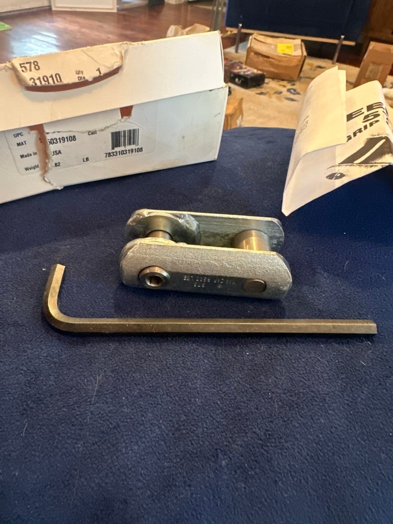 Greenlee 578 Grip Clevis 6500 lb capacity brand new, with box and instructions