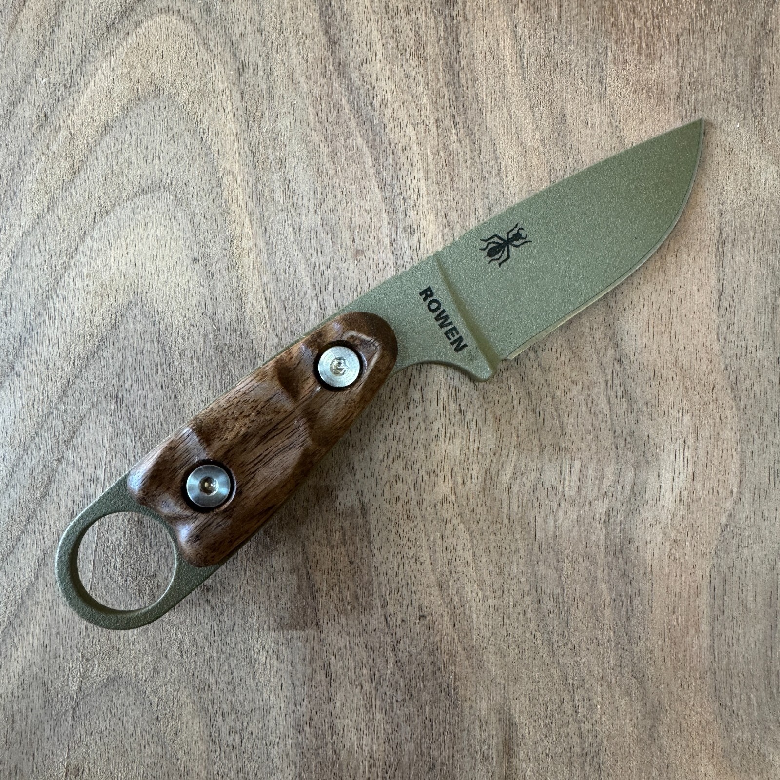 Scales compatible with ESEE Izula knife Walnut