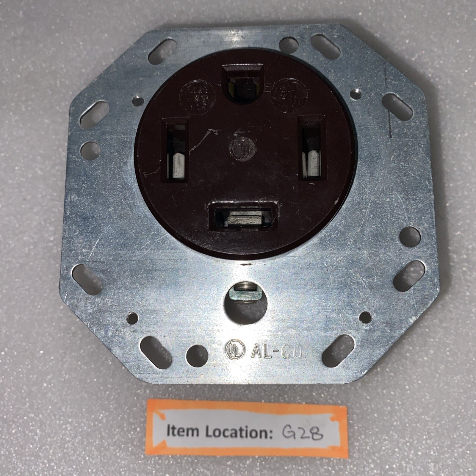 GENERAL ELECTRIC 60A 125/250V WITH PLATE Commercial/Industrial duty