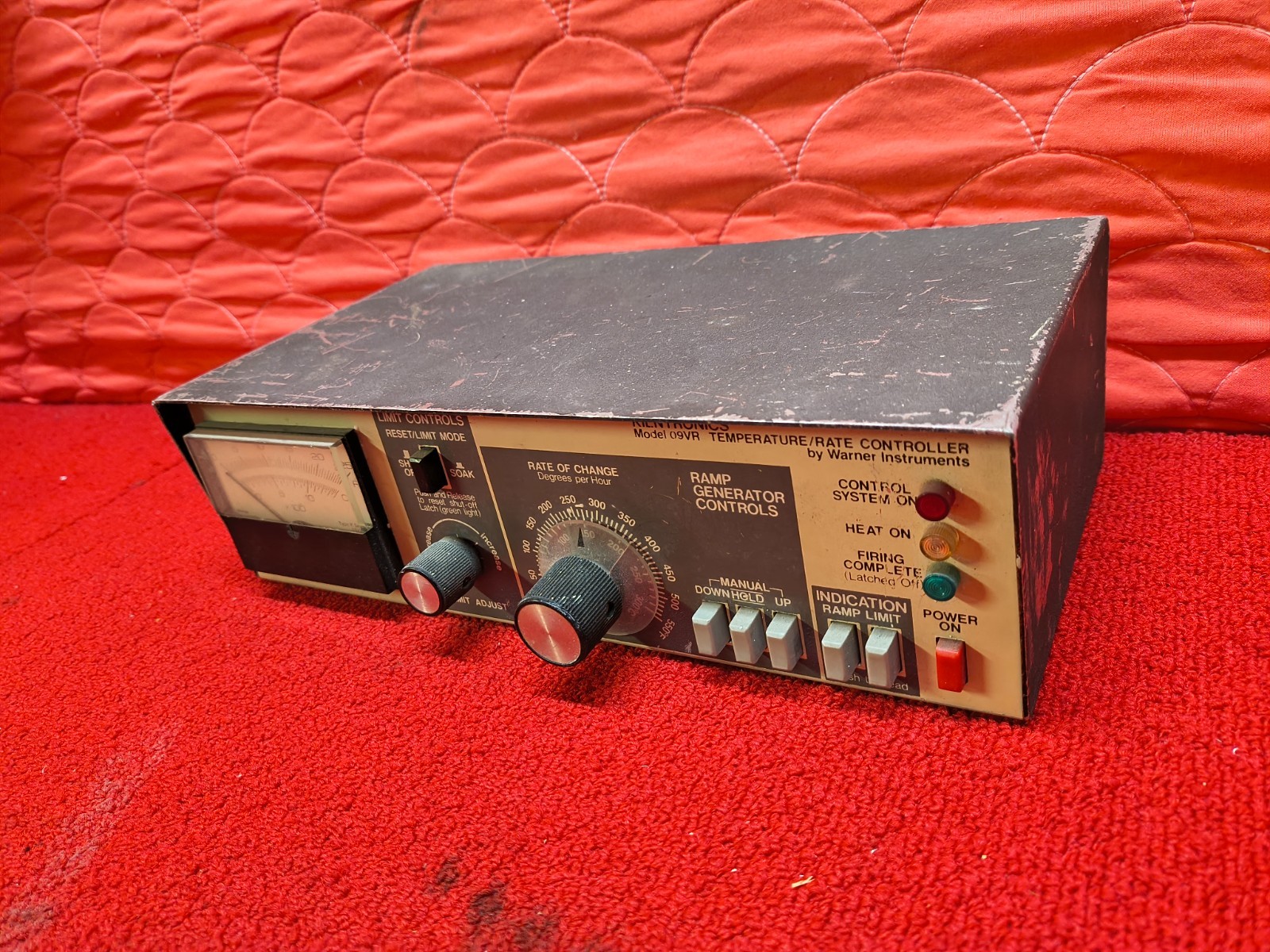 Used KilnTronics 09VR Temperature/Rate Controller Good Condition