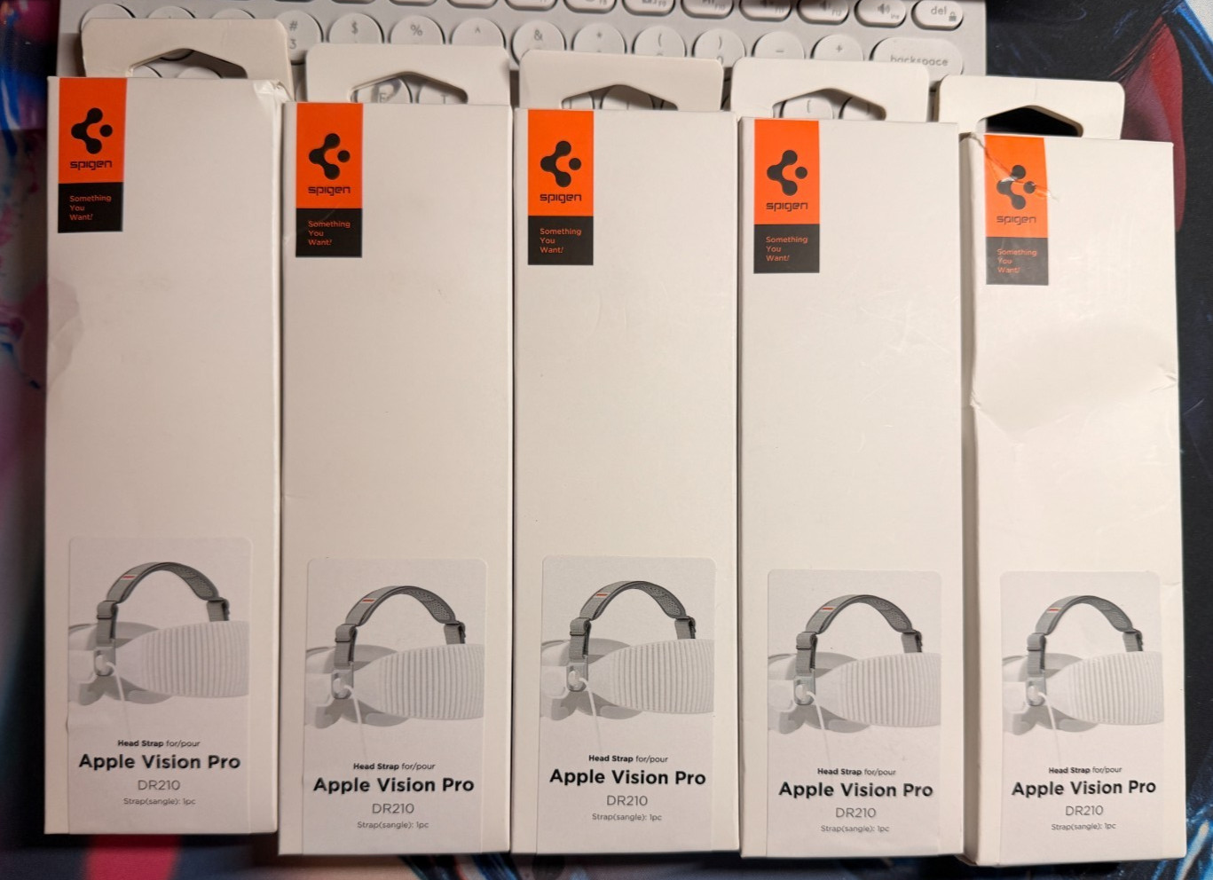 Spigen [DR210] Padded Head Strap for Apple Vision Pro Head Strap