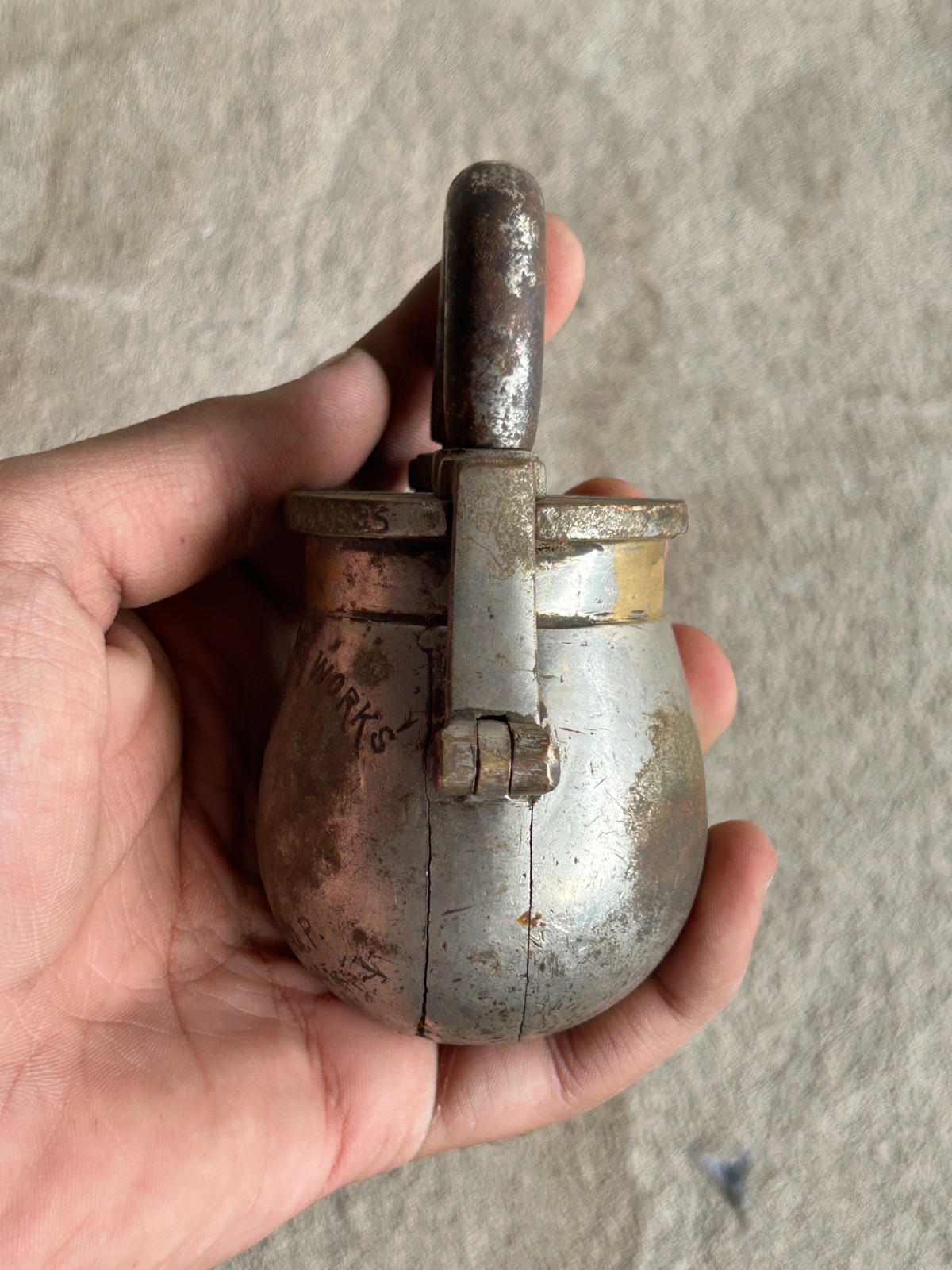 RARE OLD VINTAGE SOLID BRASS UNIQUE SHAPE PADLOCK NO HAVE KEY