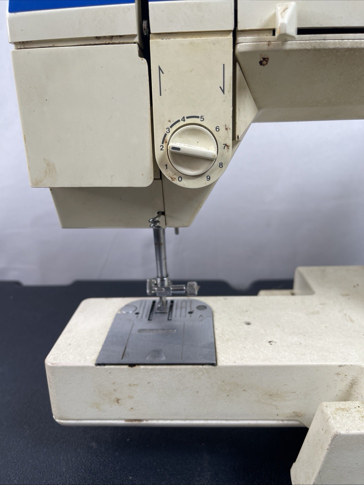 vtg Singer Style-Mate SM-14C Electronic Control Sewing Machine w/ Pedal Tested