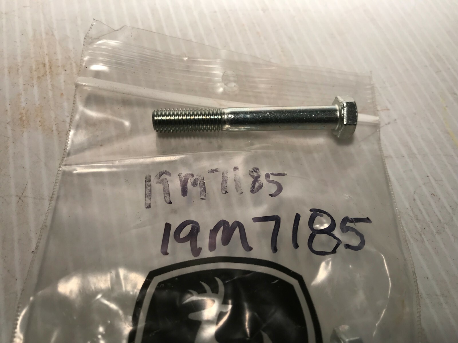 19M7185  GENUINE OEM  John Deere Original Equipment  CAP SCREW BOLT
