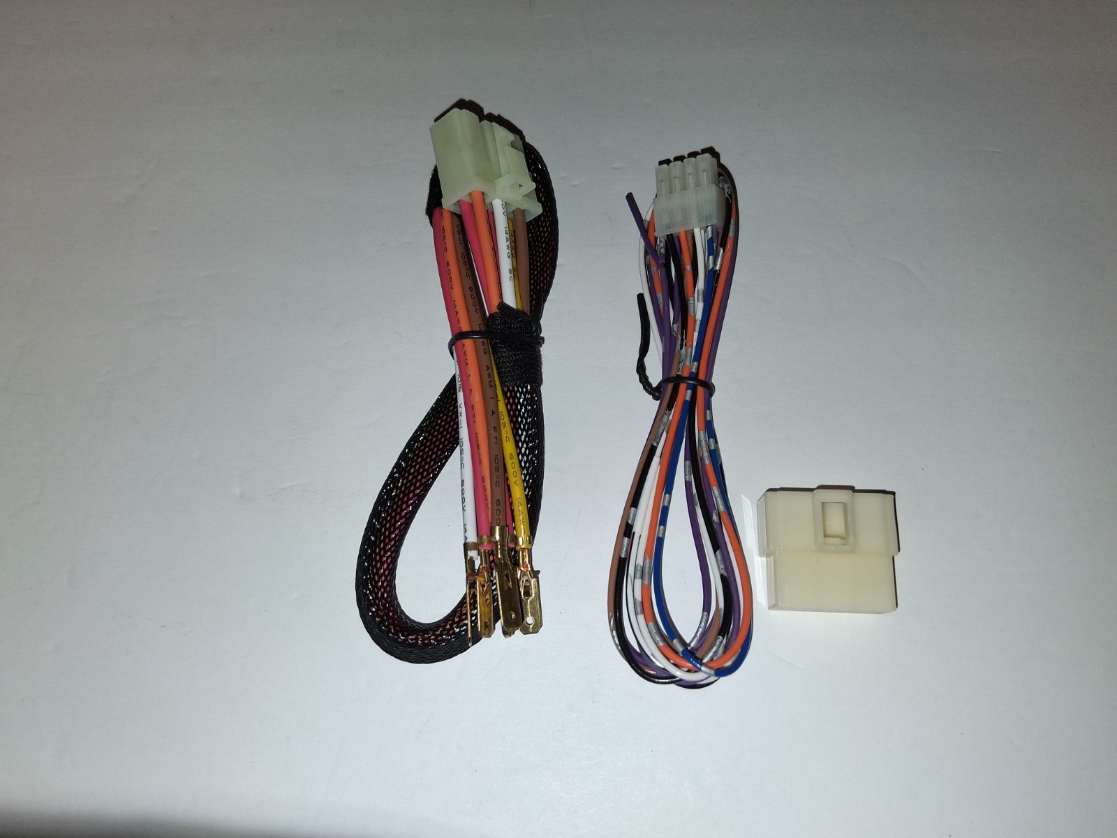 EASYGUARD PUSH BUTTON SYSTEM/LOW PROFILE PUSH BUTTON SWITCH