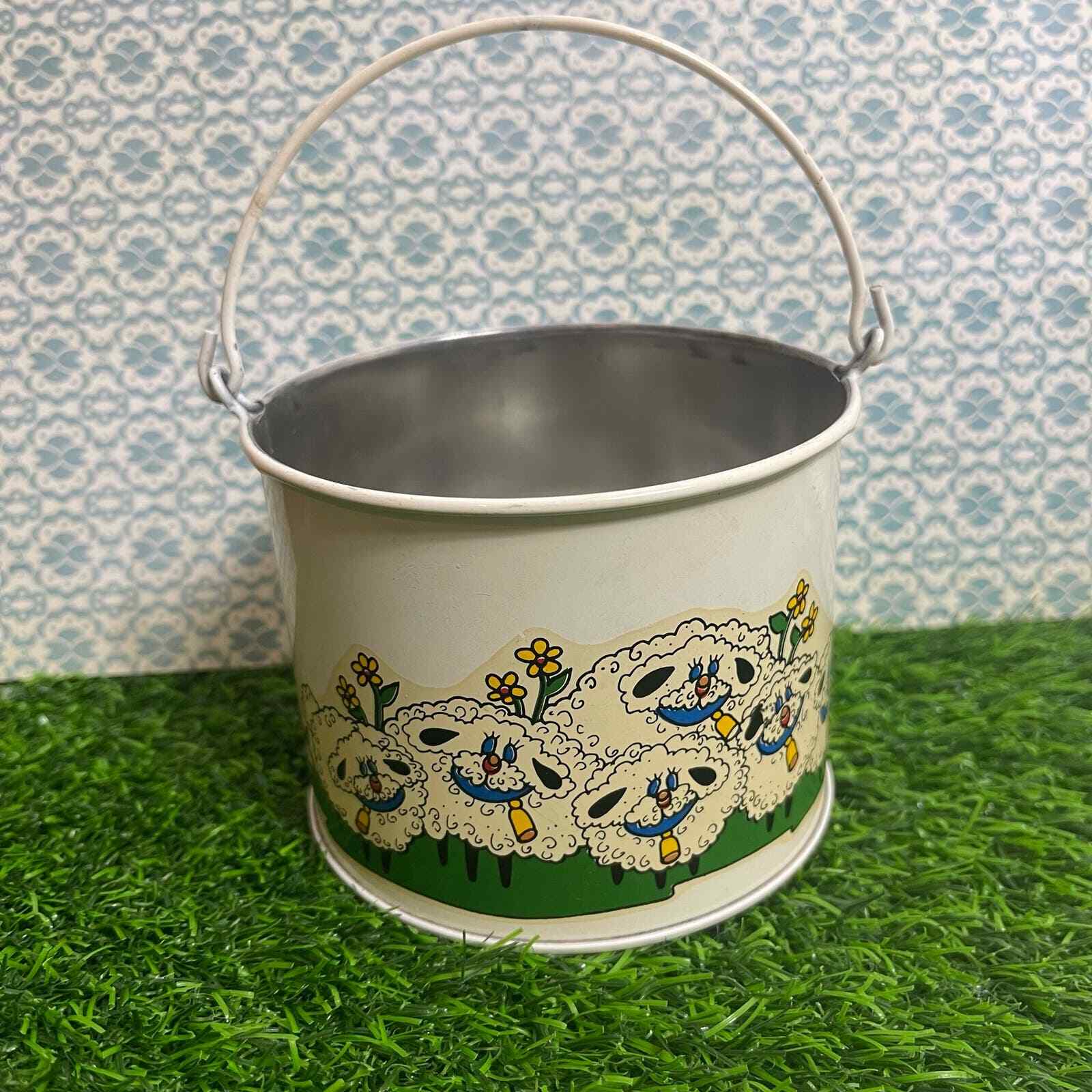 Vintage Jamar Tin 1981 Sheep Tin with Handle Six Flags