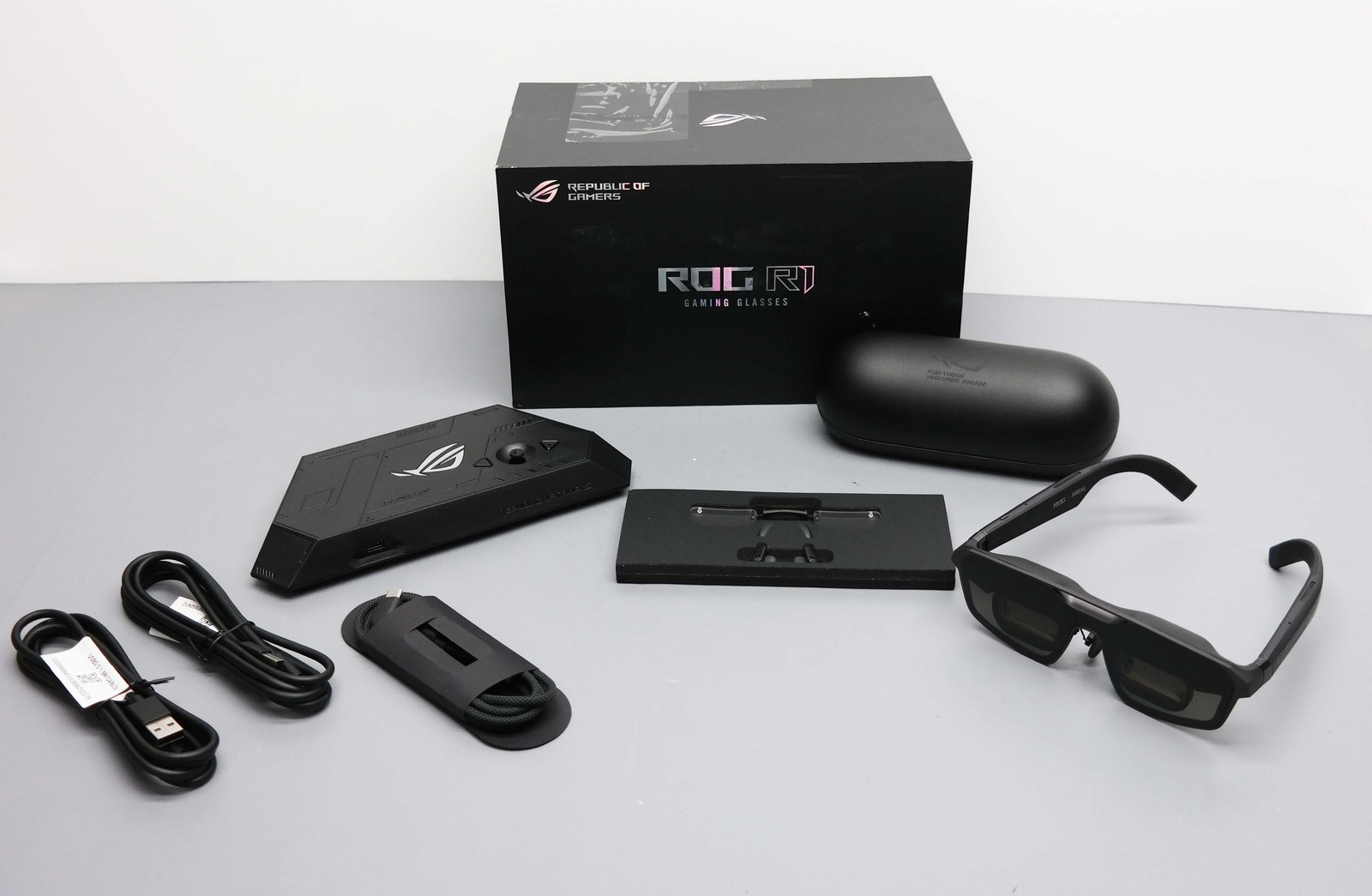 ASUS ROG XREAL R1 Gaming AR Glasses 1.71" FHD 240Hz