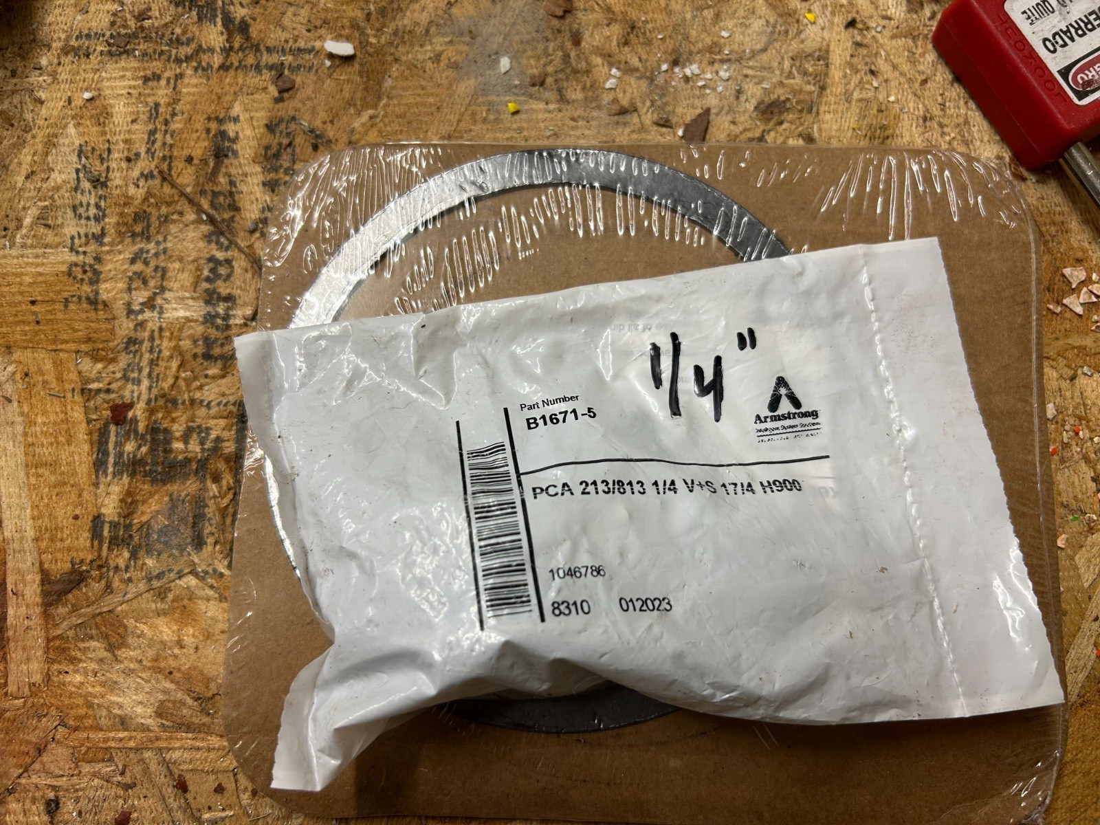 Armstrong B1671-5 - Bucket Mechanism & Seat AND gasket A22284-1 for 213 trap