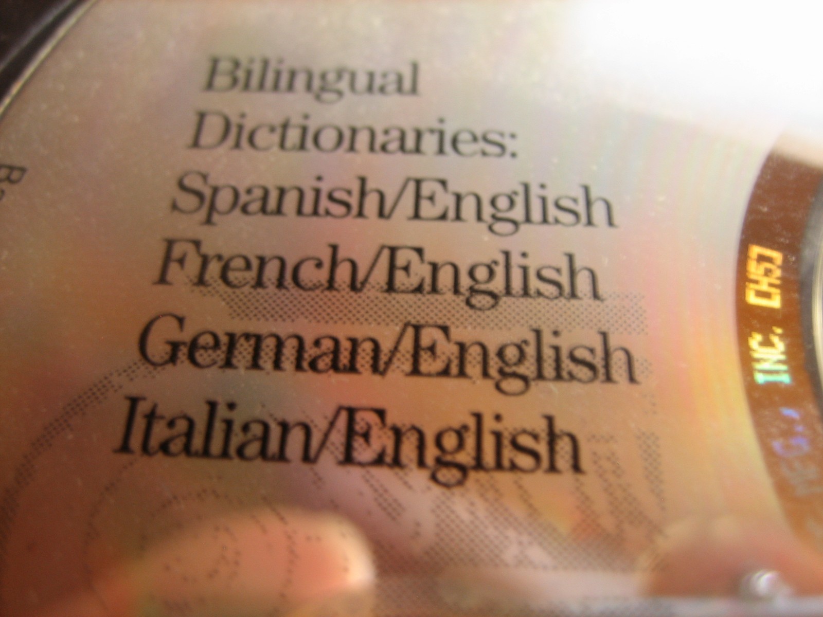 4 LANGUAGE REFERENCE DICTIONARIES CD-ROM WIND/MAC EXCELLER SOFTWARE 1995