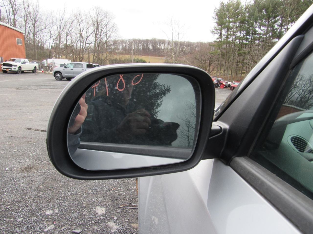 SOUL 2020 Glove Box 1032695