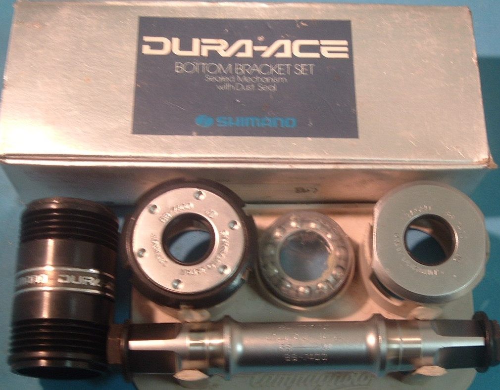 Shimano Dura Ace 68x 112MM BB-7400 Road Bottom Bracket-NEW/NOS English- NIB