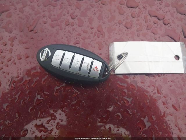 SENTRA    2021 Glove Box 4943851