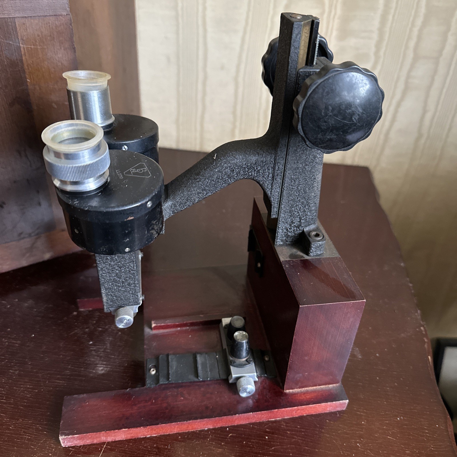Vintage Bausch & Lomb LL270 Microscope With Custom Case