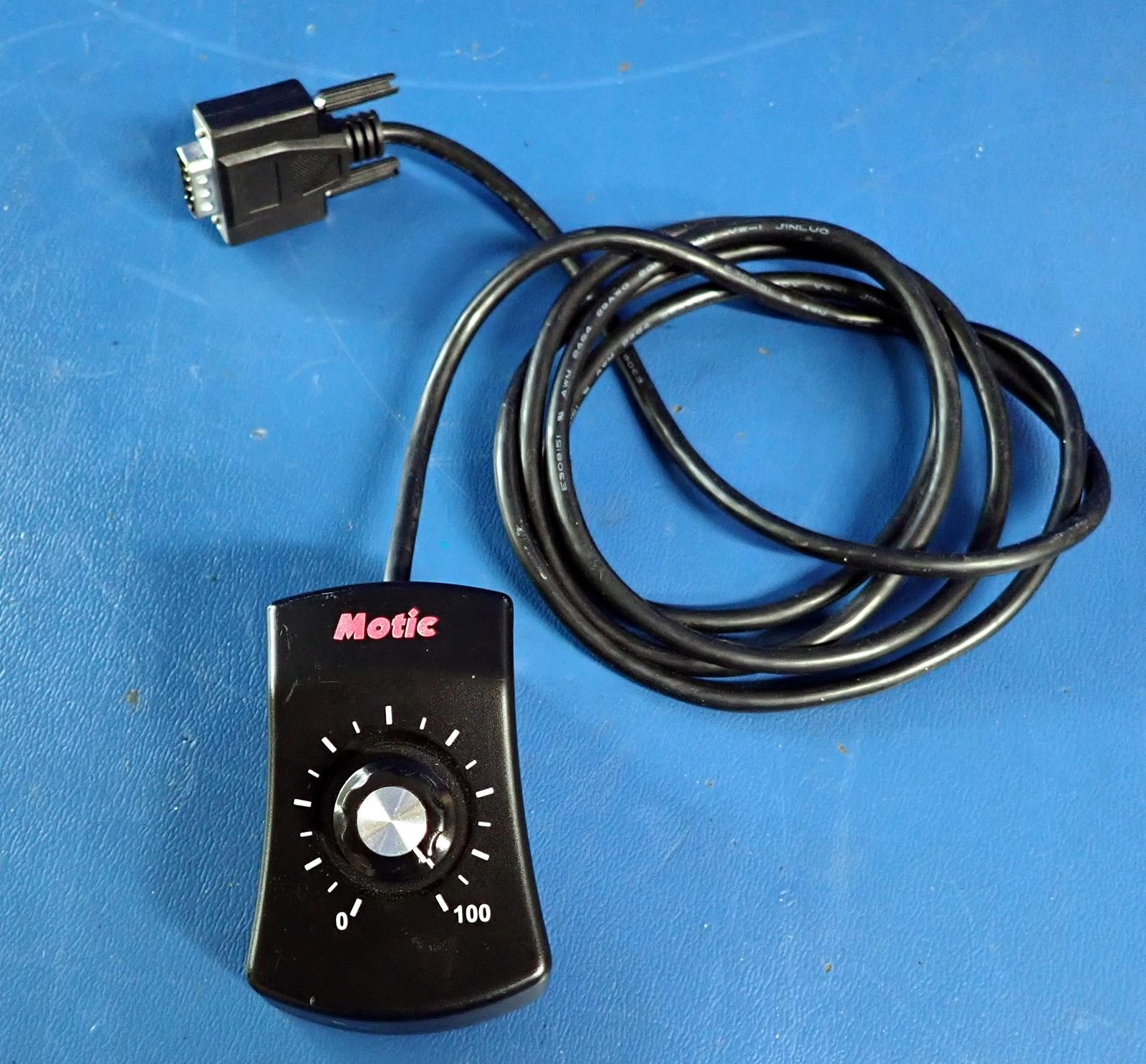MOTIC MLC-150C 150W EKE Halogen Fiber Optic Illuminator w/ Light Guide + Remote