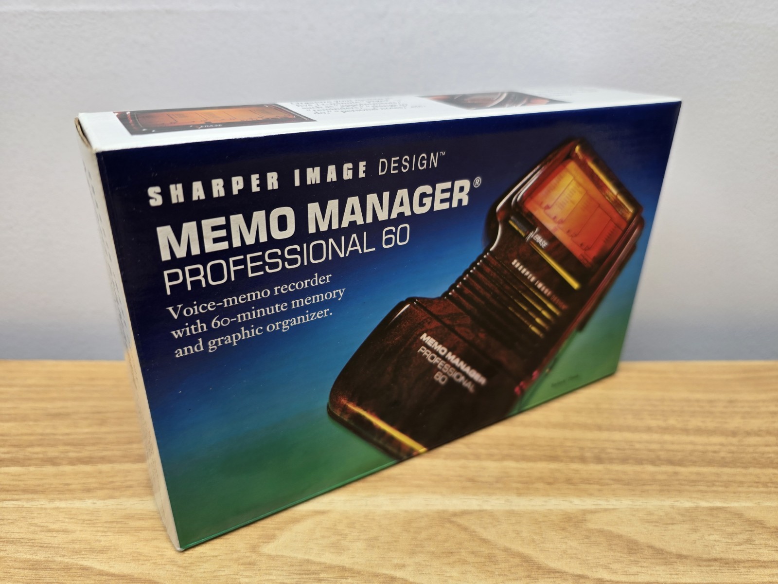 Vintage Sharper Image Design Memo Manager Professional 60 No. SL487 Carbontech
