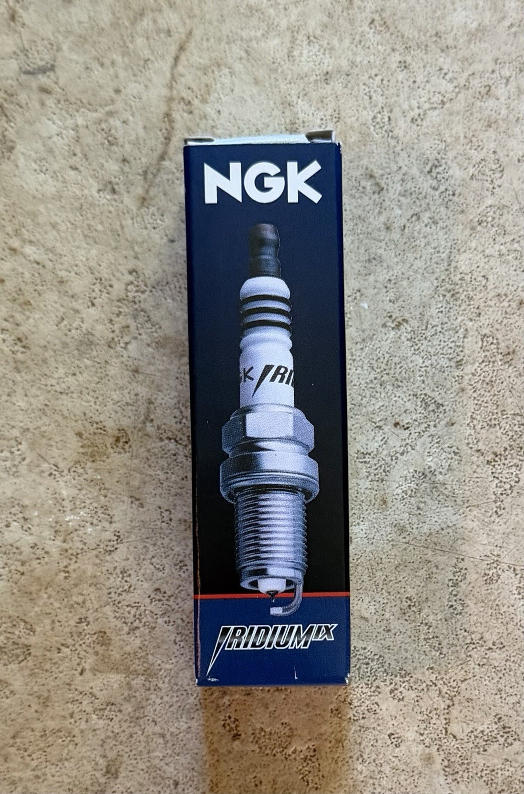 NGK Iridium IX Spark Plugs BR10EIX 6801