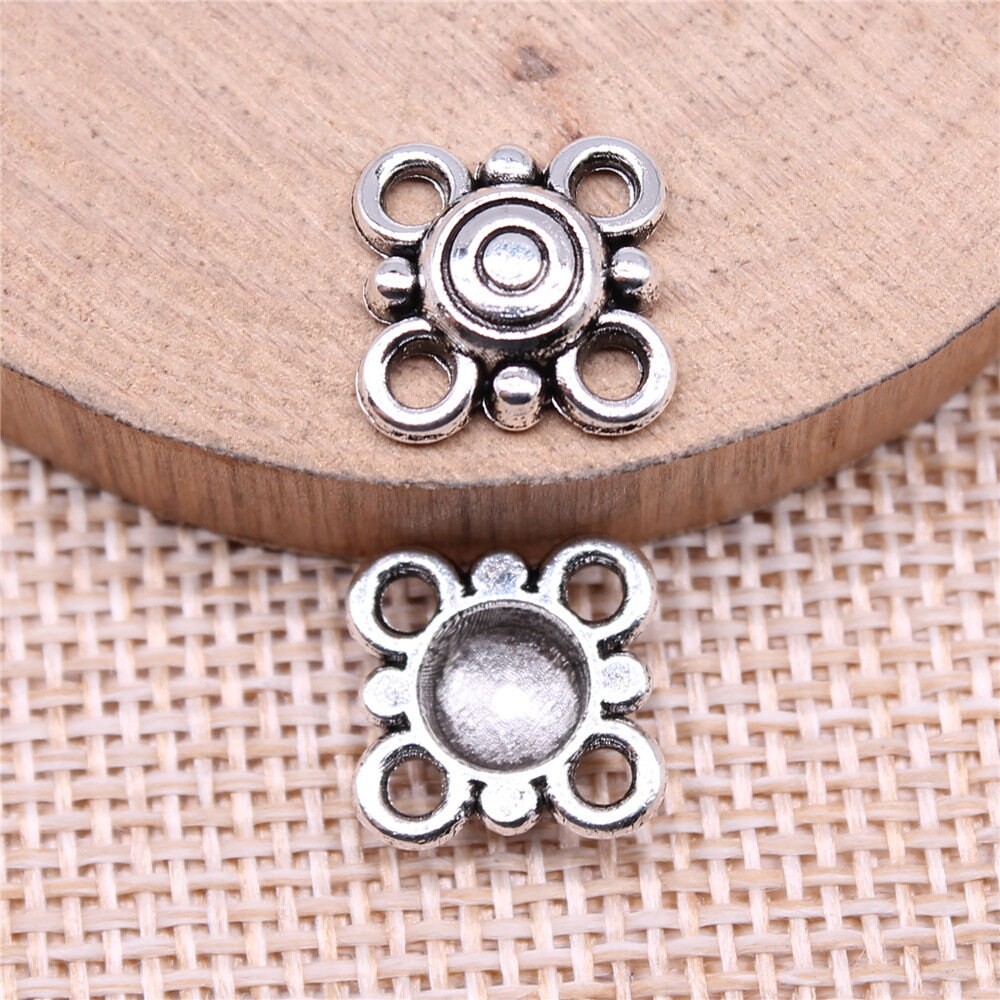 15/40PCS Antique Silver Tone 4 Loops Connector Charm, Jewelry DIY Finding XCS141