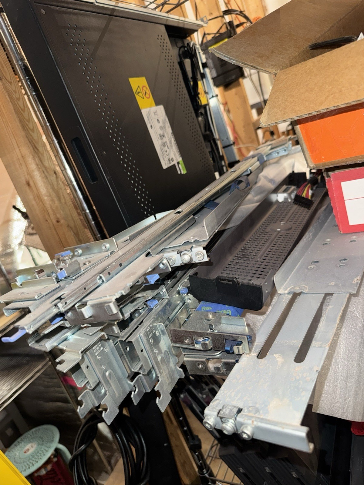 Dell PowerEdge 2950 2970 Rapid Versa Rail 2U Rack Mount Rails 0UN443 0WC369