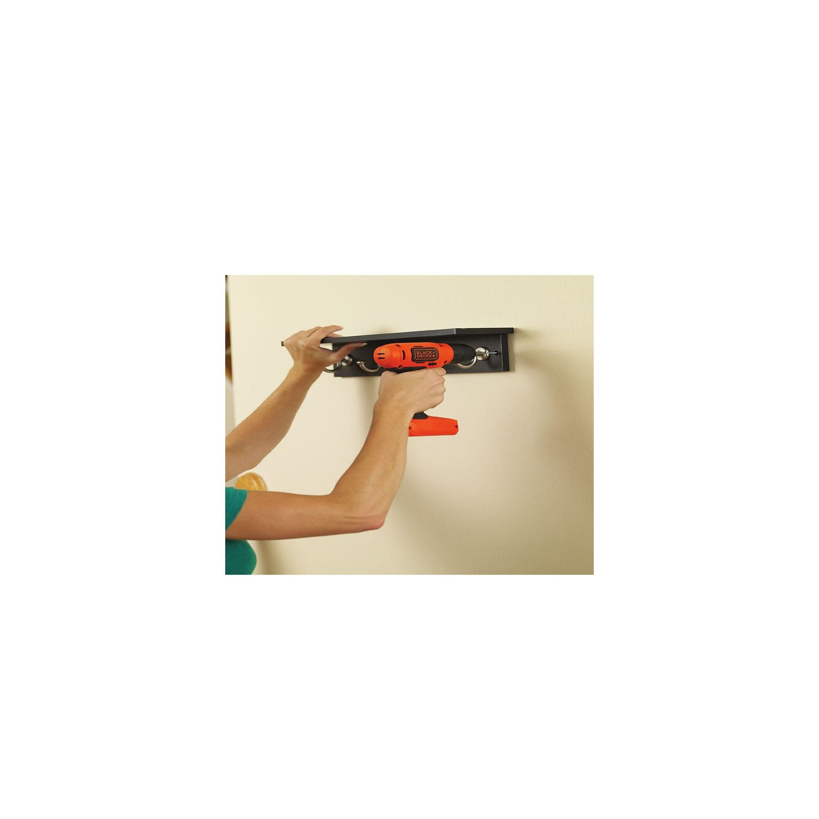 BLACK+DECKER 8V MAX* Cordless Drill/Driver - BDCD8C