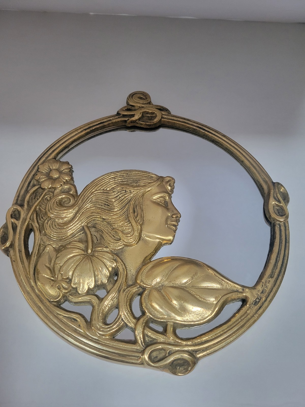 VTG Lady In Mirror  Brass Mirror Ornate  ROUND WALL MIRROR