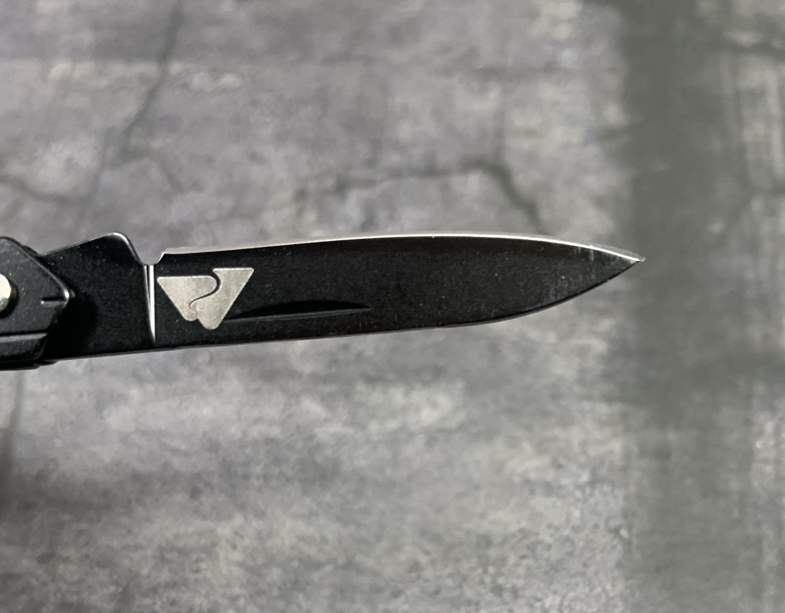 Ozark Trail EDC Keychain Key Ring Black Pocket Knife
