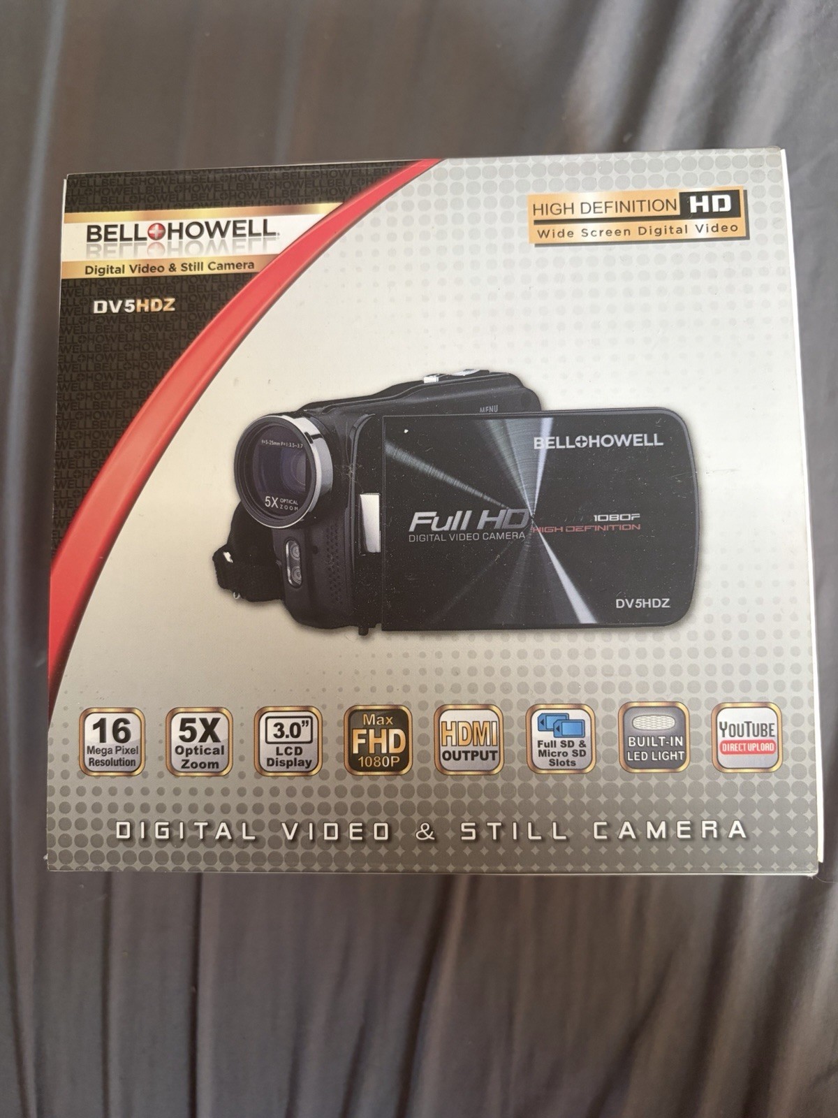 Bell & Howell DV5HDZ (32 GB) High Definition Camcorder - Needs Battery!