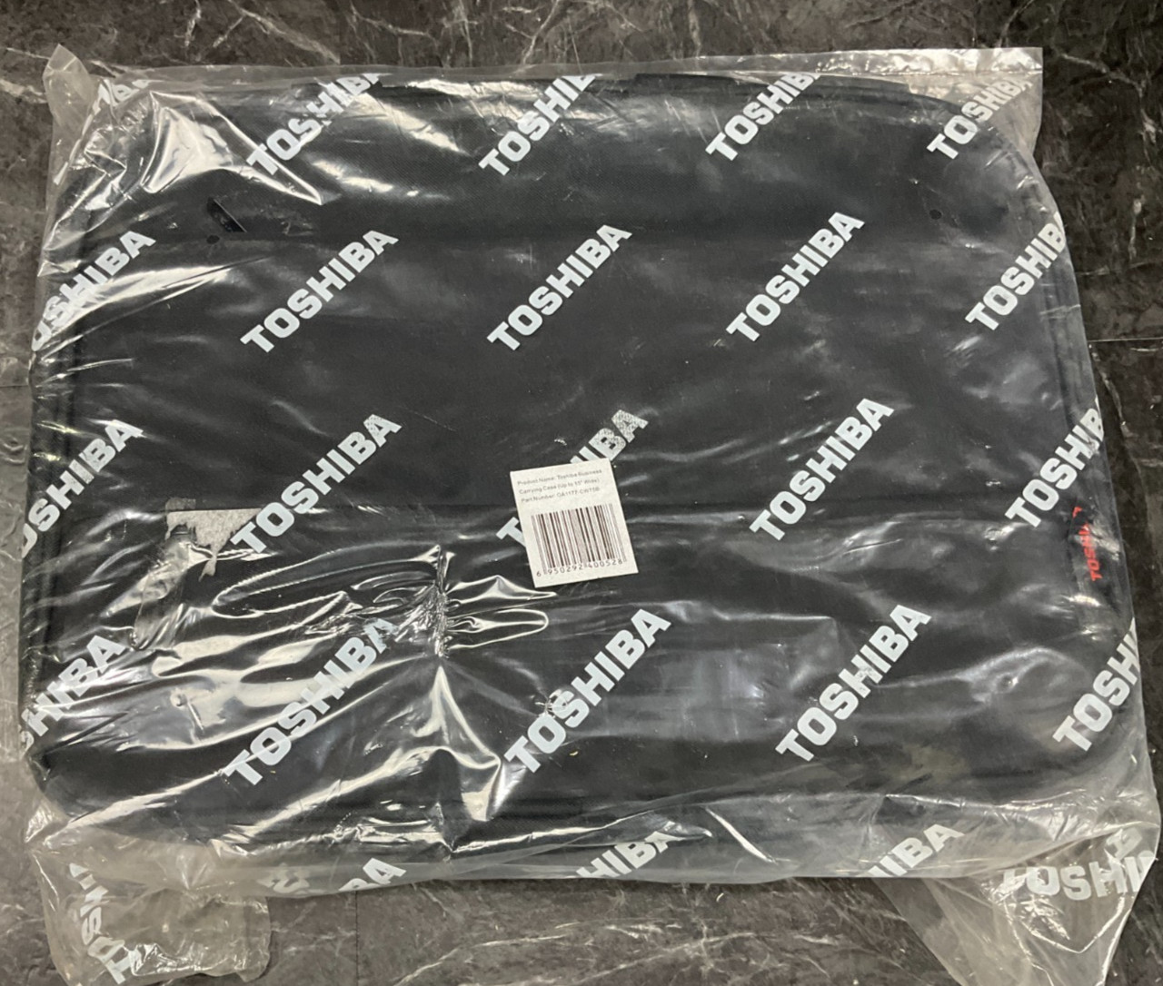 Toshiba Business Notebook Carrying Case 16" OA1177-CWT5B ✅❤️️✅❤️️ NEW! SEALED!