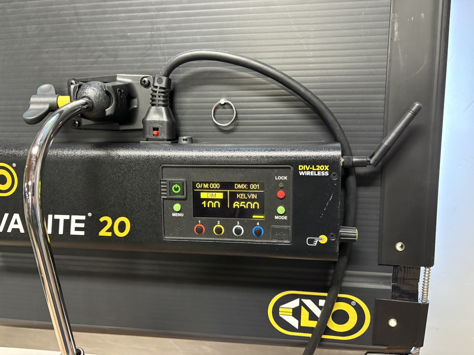 (2) Light Kino Flo Diva-Lite LED 20 DMX With Hard Case - Excellent Condition