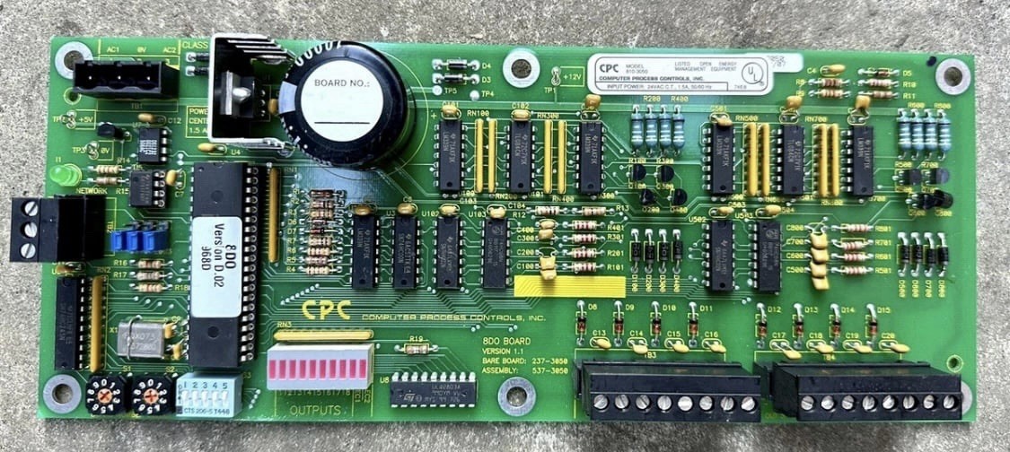 CPC Copeland Emerson 8DO Digital Output Board 810-3050