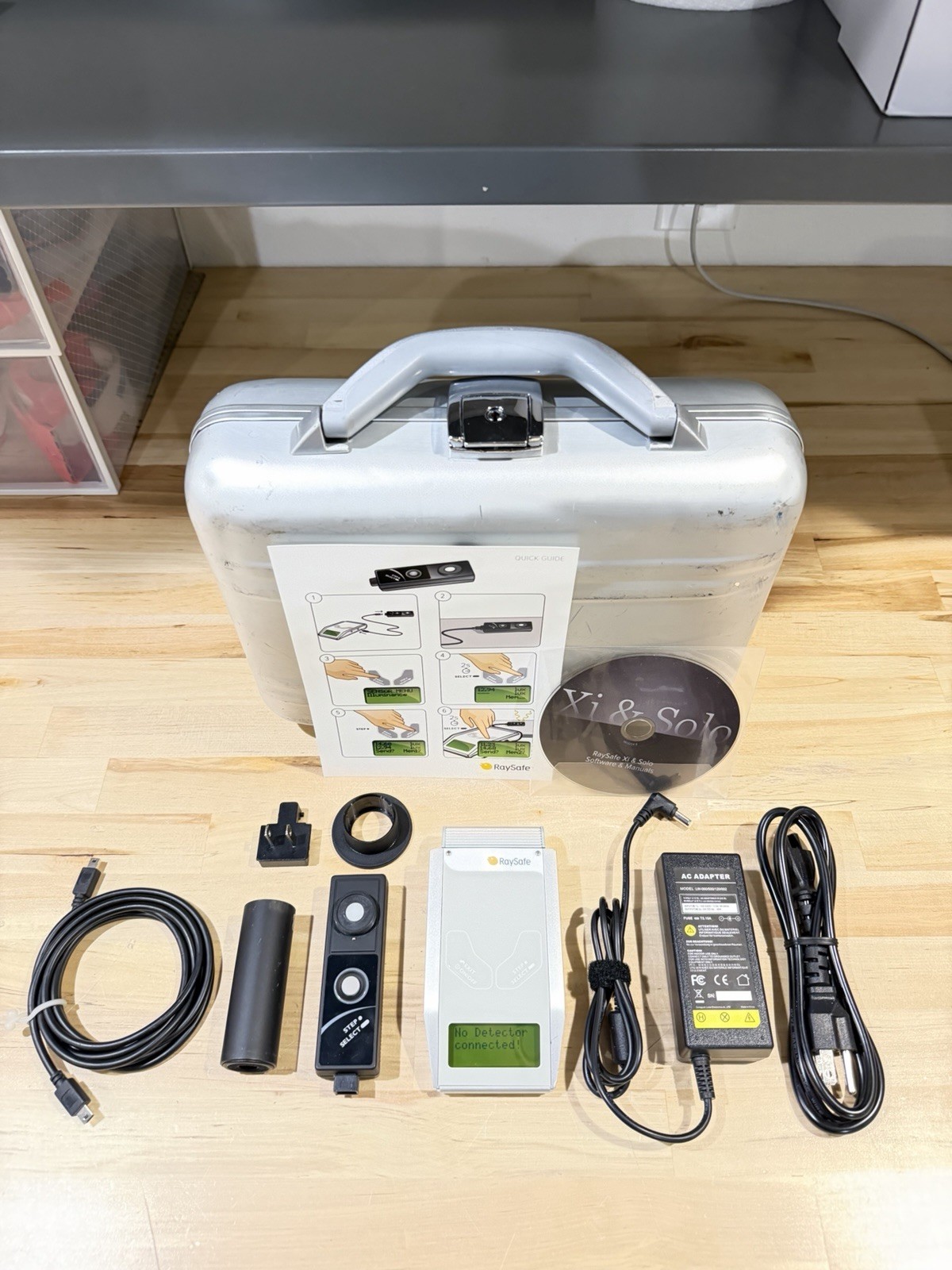 UNFORS RAYSAFE 8221011-A SOLO BASE UNIT W/ PROBE SENSOR & ACCESSORIES-SHIPS FREE