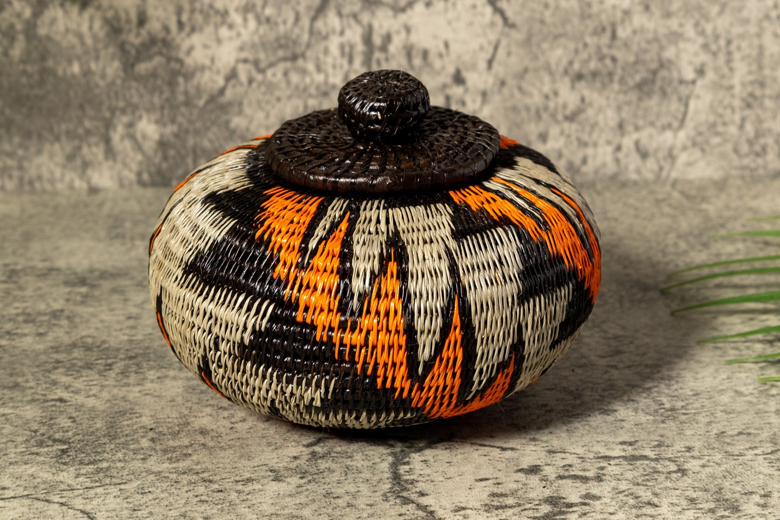 Strange Palm Frond Woven Basket With Top