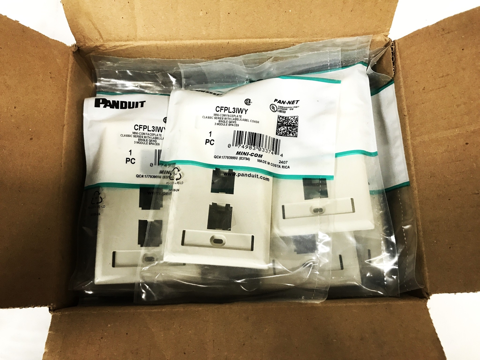 Panduit White Plastic 1-Gang 3-Port Faceplate CFPL3IWY [Lot of 10] NOS