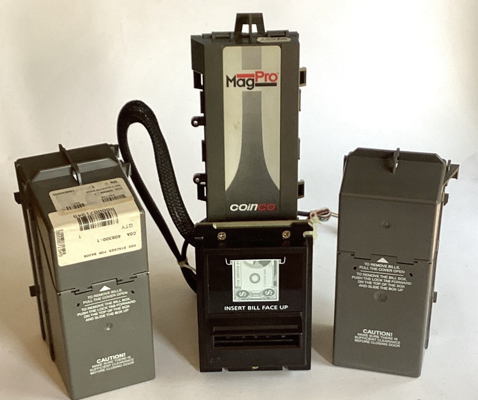 Coinco MagPro MAG32R bill acceptor/validator with 2 StackerBoxes Untested